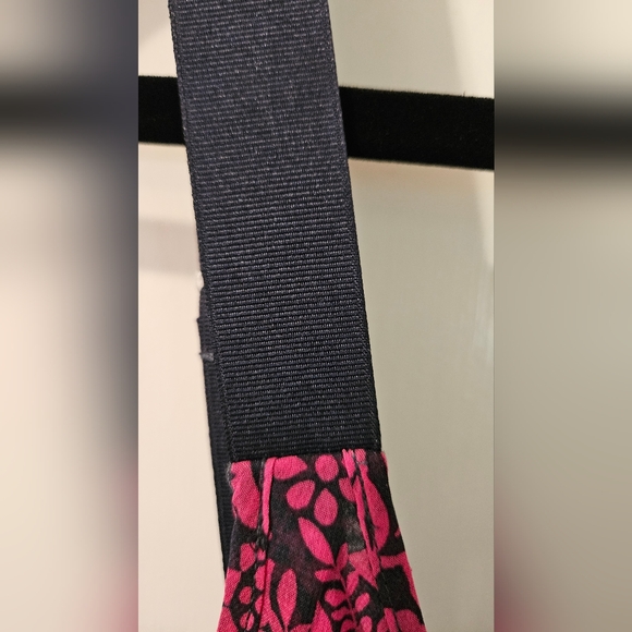 Lane Bryant 18/20 Semi-Sheer Pink Floral Scoop Neck Adjustable Strap Cami NWT - Picture 6 of 9